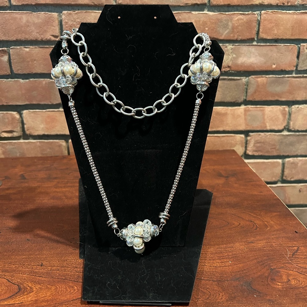 Source Unknown Silver and Cream Statement Necklace